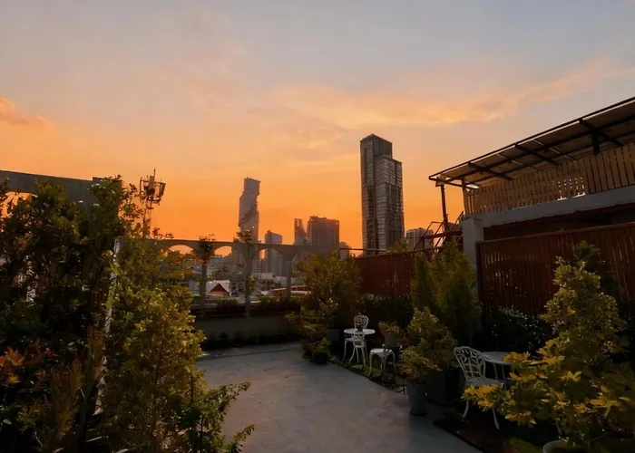 So Zen Hotel Silom Bangkok